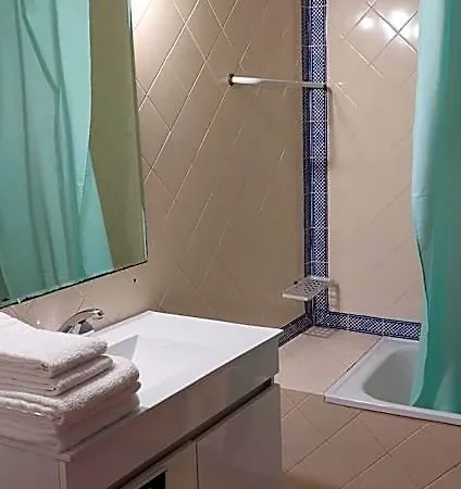 Castelos Da Rocha Aparthotel