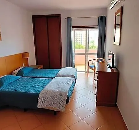 Castelos Da Rocha Ξενοδοχείο με διαμερίσματα Portimão