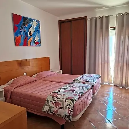 Castelos Da Rocha Ξενοδοχείο με διαμερίσματα 4*