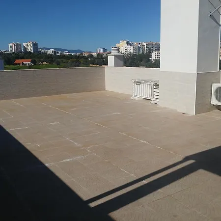 卡斯特罗达罗沙公寓 公寓式酒店 波尔蒂芒