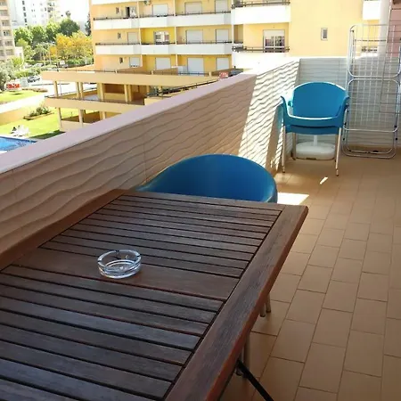 Castelos Da Rocha Aparthotel