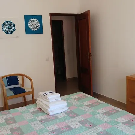 卡斯特罗达罗沙公寓