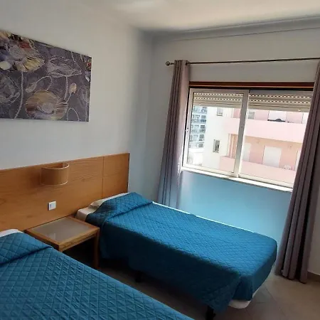 Apartahotel Castelos Da Rocha