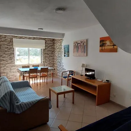 Castelos Da Rocha Apartahotel 3*