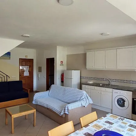 Apartahotel Castelos Da Rocha 3*