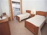 卡斯特罗达罗沙公寓