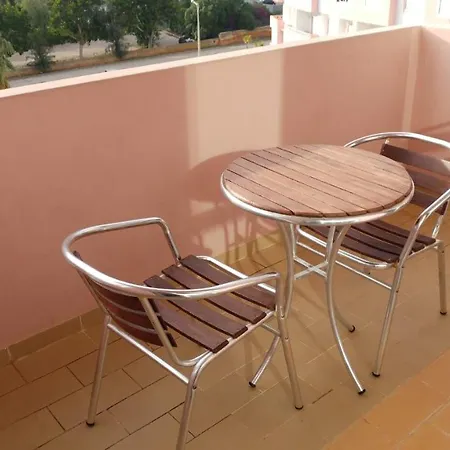 卡斯特罗达罗沙公寓 公寓式酒店 4*